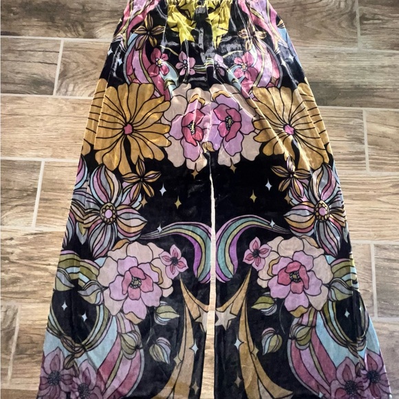 Johnny Was Priscilla Easy Velvet Multicolor Floral Wide-Leg Pants - Picture 3 of 4